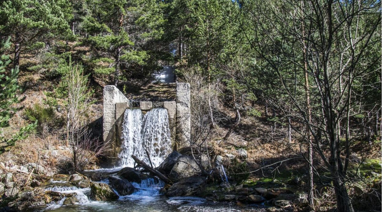 Yincana rotativa con Terranatur. Disfruta de un día de aventura en 4x4, Bicicleta eléctrica de Montaña y Geocaching en senderismo por la zona del valle del Rio Moros.