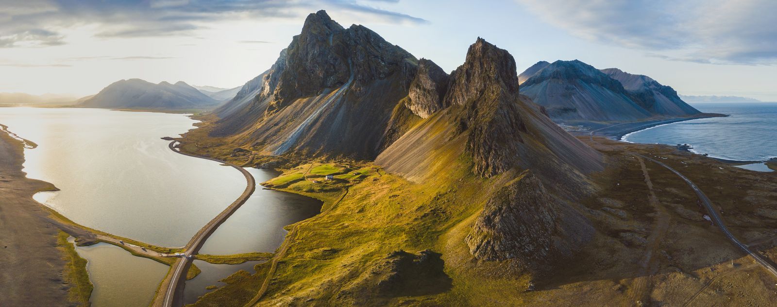 Carreteras en los fiordos Islandeses