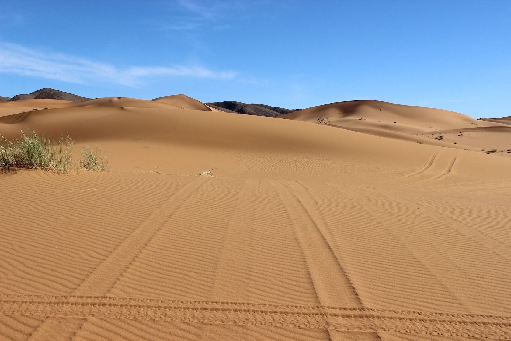 Conoce las dunas de los desiertos en Marruecos con el Raid de las Almas libres de Terranatur.