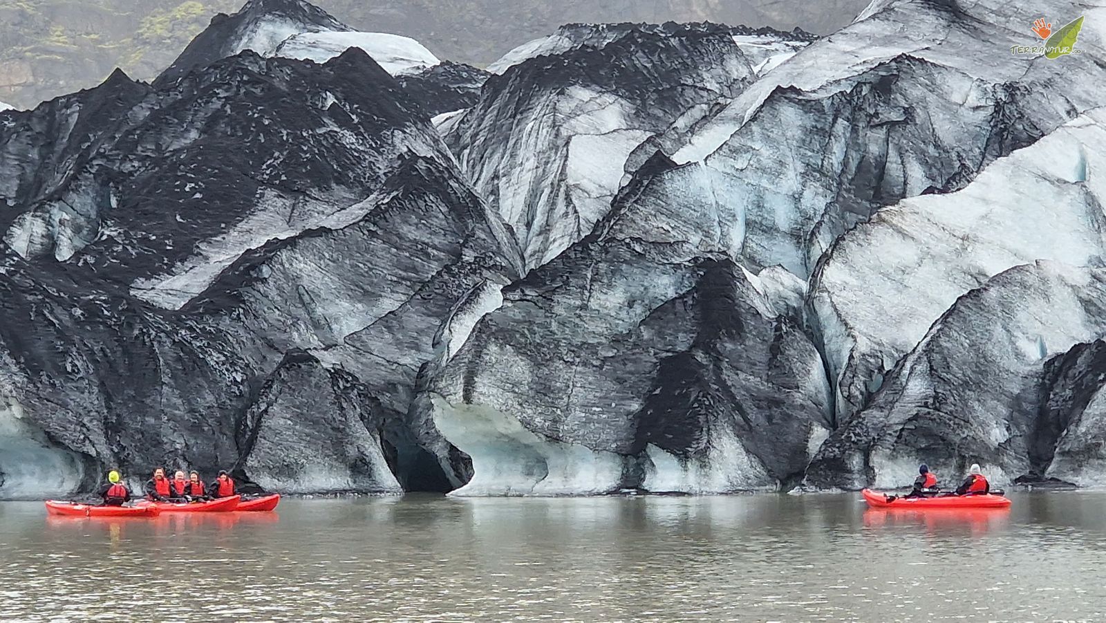 Glaciares Islandeses. Navegando con un Kayak