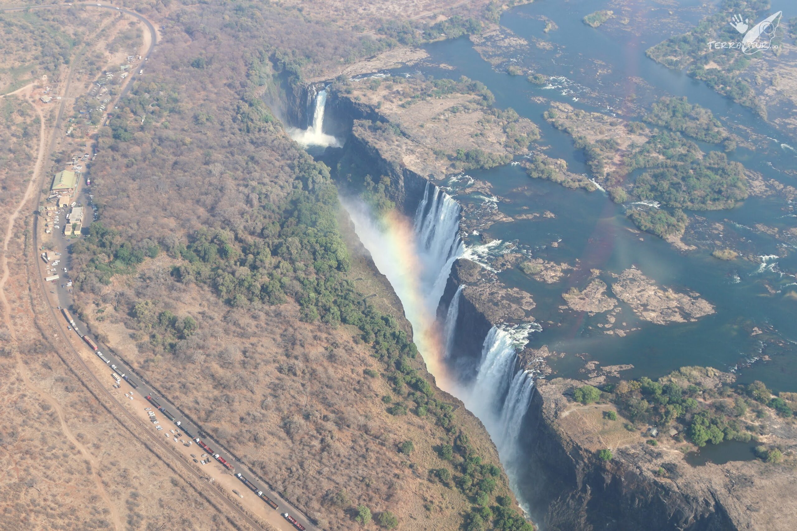 Sobrevolando las Cataratas Victoria