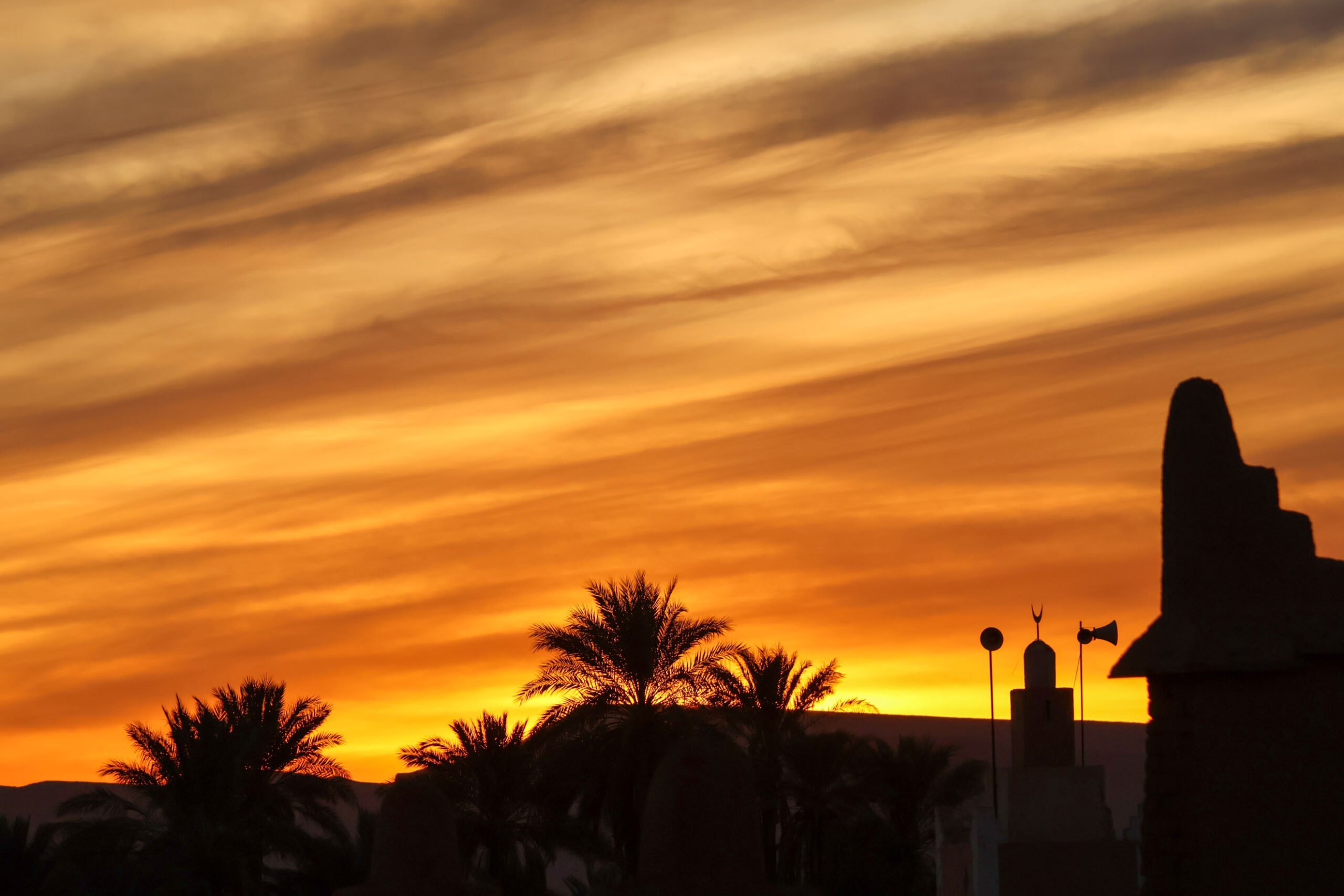 Anochecer en las dunas de Marruecos.