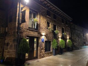 Hotel Pura Vida Valgañón